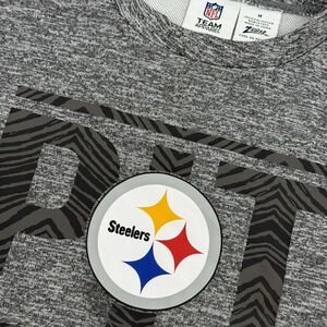 Pittsburgh Steelers Zubaz Heavyweight Performance Shirt Men's M Gray Long Sleeve